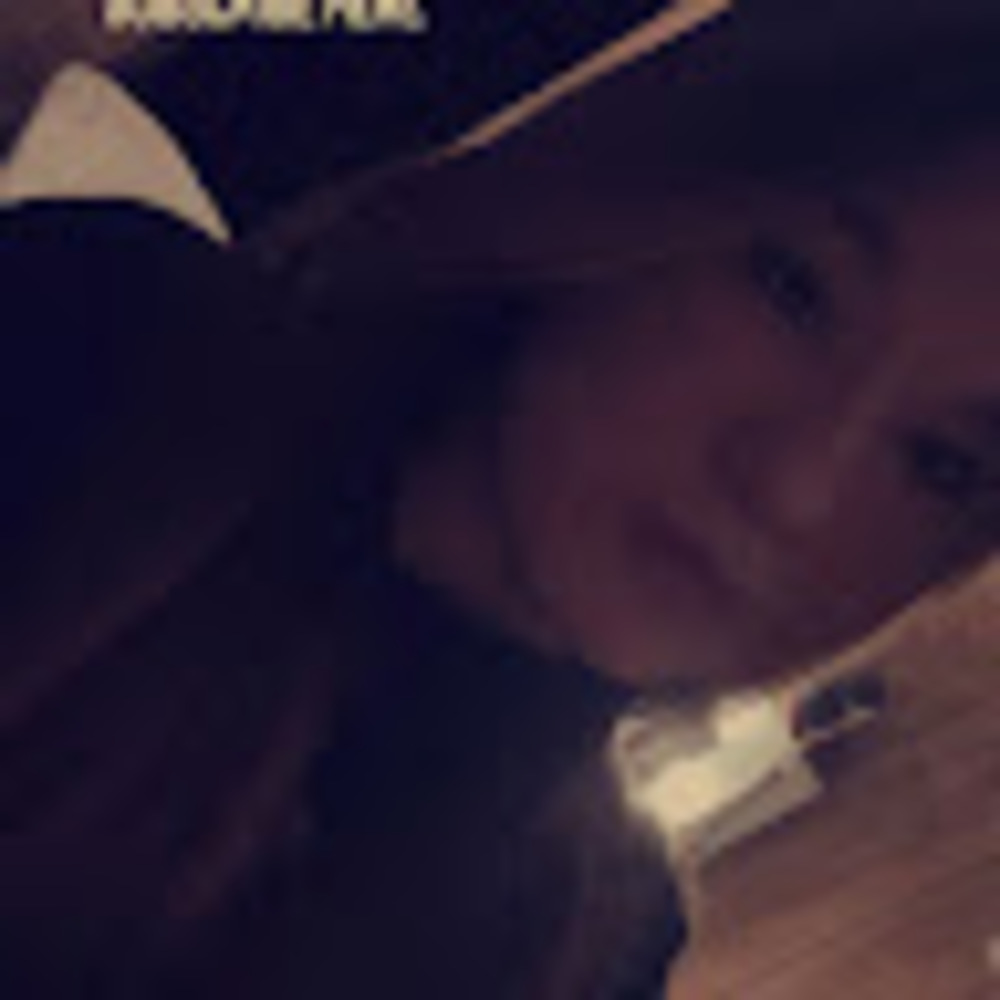 Meet your Posher, Rebecca
